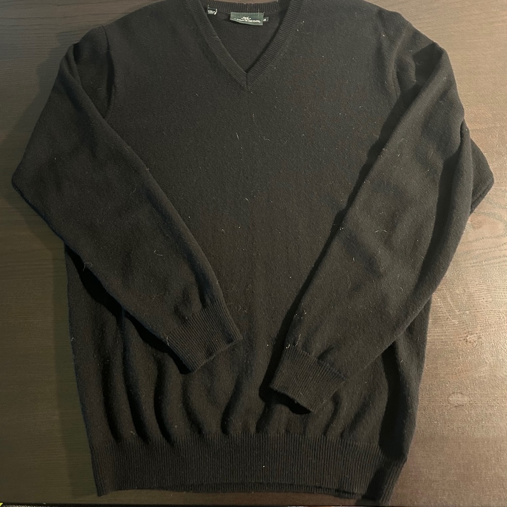 Rodd and Gunn Black V-Neck Sweater, Slim Fit - Medium